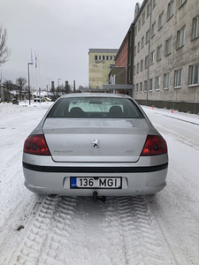 Продается Peugeot 407. (5 фото из 10)