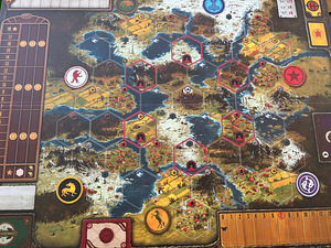 Lauamäng «Scythe». Vene keeles (5 foto / 10)