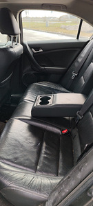 Honda Accord 2.2 110kw 2009a (6 foto / 9)