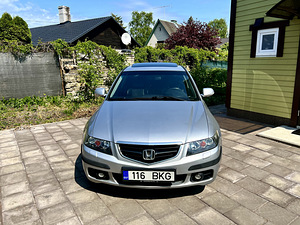Honda Accord Luxury Facelift 2.2 i-CTDi (2 foto / 9)