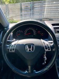 Honda Accord Luxury Facelift 2.2 i-CTDi (9 foto / 9)