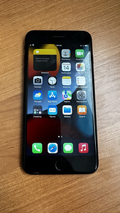 iPhone 7 Plus (1 foto / 3)