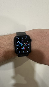 Apple Watch Serries 7 (1 фото из 3)