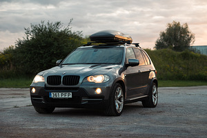 BMW X5 3.0 xDrive Sport (2 foto / 10)