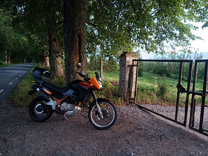 KAWASAKI KLE 500 33kW 2006 (4 foto / 6)