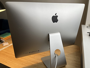 iMac 27 дюймов, конец 2013 г. (3 фото из 10)