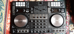 Traktor kontrol s4 mk3 (1 foto / 2)