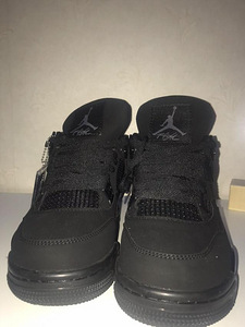 JORDAN 4 BLACK CAT (2 foto / 4)