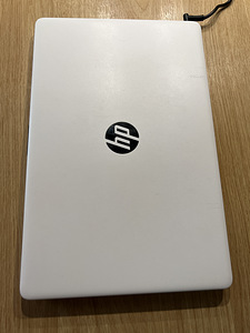 Продам ноутбук HP (2 фото из 3)