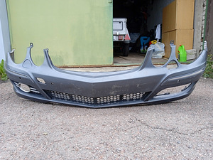 Esiraud Mercedes w211 (1 foto / 4)