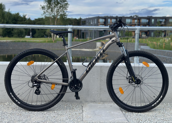 Jalgratas Giant 29