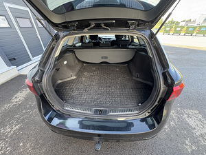 Toyota Avensis 1.8 108kW (4 foto / 9)