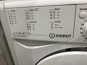 Pesumasin Indesit IWSC 61253 C ECO (4 foto / 7)