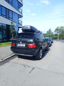 Черный BMW X5 E53 2002 года (4 фото из 4)