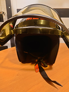 Retro mootorratta kiiver MDS XL suurusele (4 foto / 6)