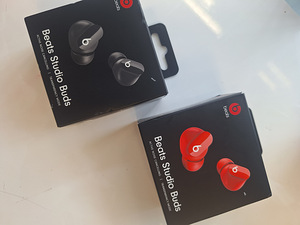 Beats Studio Buds (1 фото из 4)