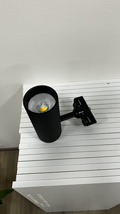 One Light 20W track spot with COB LED (1 foto / 5)