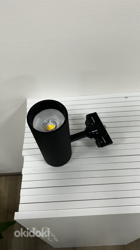 Трековый светильник One Light 20W с COB LED