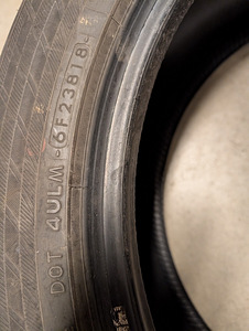 Talverehvid YOKOHAMA, 215/55R17, 98V (3 foto / 6)
