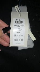 Only новые джинсы (2 фото из 3)