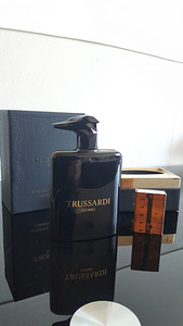Trussardi Uomo Levriero Limited Edition 100ml (1 foto / 3)