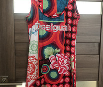 Новое платье Desigual s.S (также подходит для размера XS), тянется