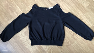 Нарядная новая блузка девочке H&M р.146 (1 фото из 2)