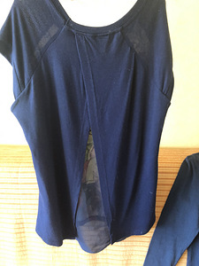 Ilusad pluus ja Zara t-särk, 128 (2 foto / 2)