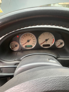 Chrysler Grand Voyager (7 foto / 7)