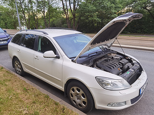 Škoda Octavia 1.9TDI TÜ 12/22 (3 foto / 9)
