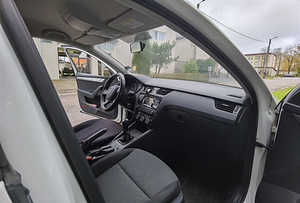 2014 Skoda Octavia 1.6TDI 77KW (6 foto / 8)