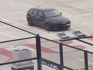 Alfa Romeo 159 d 110kw 2008 (13 foto / 14)