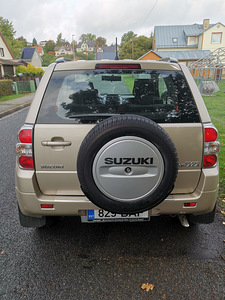 Suzuki Grand Vitara 1,6L 2007 (5 foto / 15)