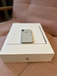 iPhone x (6 foto / 9)