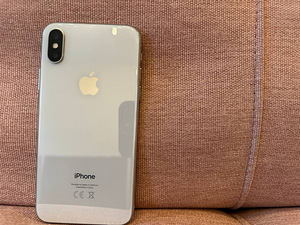 iPhone x (7 foto / 9)