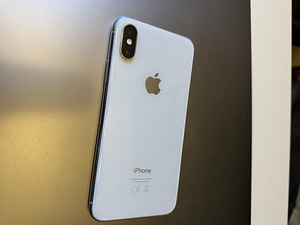 iPhone XS 511Gb Silver (7 foto / 7)