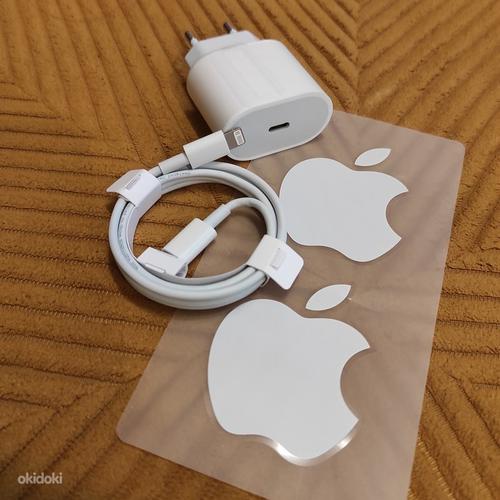 Новое быстрое зарядное устройство Apple iPhone мощностью 20 (фото #3)