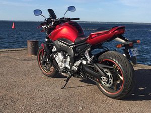Yamaha FAZER 1 FZ1 1000cc 07.2009 (3 foto / 8)