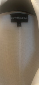 Новый жакет с кружевом Armani (3 фото из 3)