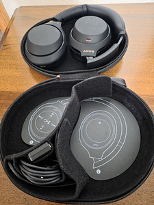 Sony WH-1000XM4 kõrvaklapid (3 foto / 3)