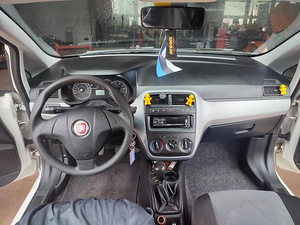 FIAT PUNTO 2010 (6 foto / 8)