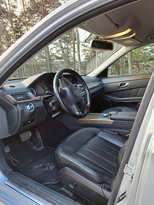 MÜÜA Mercedes-Benz E350 CDI 2011.a (5 foto / 11)