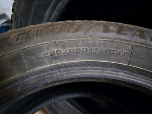 Goodyear UltraGrip Arctic 2 225/60R17 103T naastrehv (3 foto / 5)