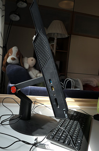 Lenovo computer все в одном - комп внутри монитора. (4 фото из 4)