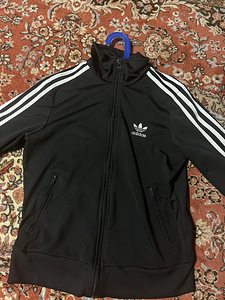Спортивная одежда (4 фото из 10)