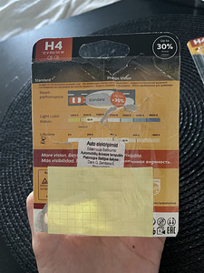 Auto esitule pirnid 2tk, pakendis (4 foto / 4)