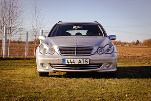 2007 Mercedes-Benz c-klass (6 foto / 14)