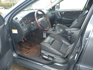 Volvo s60 (6 фото из 7)