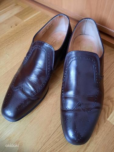 Коричневые мужские туфли JohnWhite, размер 42 (фото #1)
