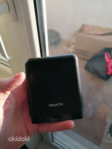 Продаю б/у портативное зарядное устройство Adata PV150 (фото #1)
